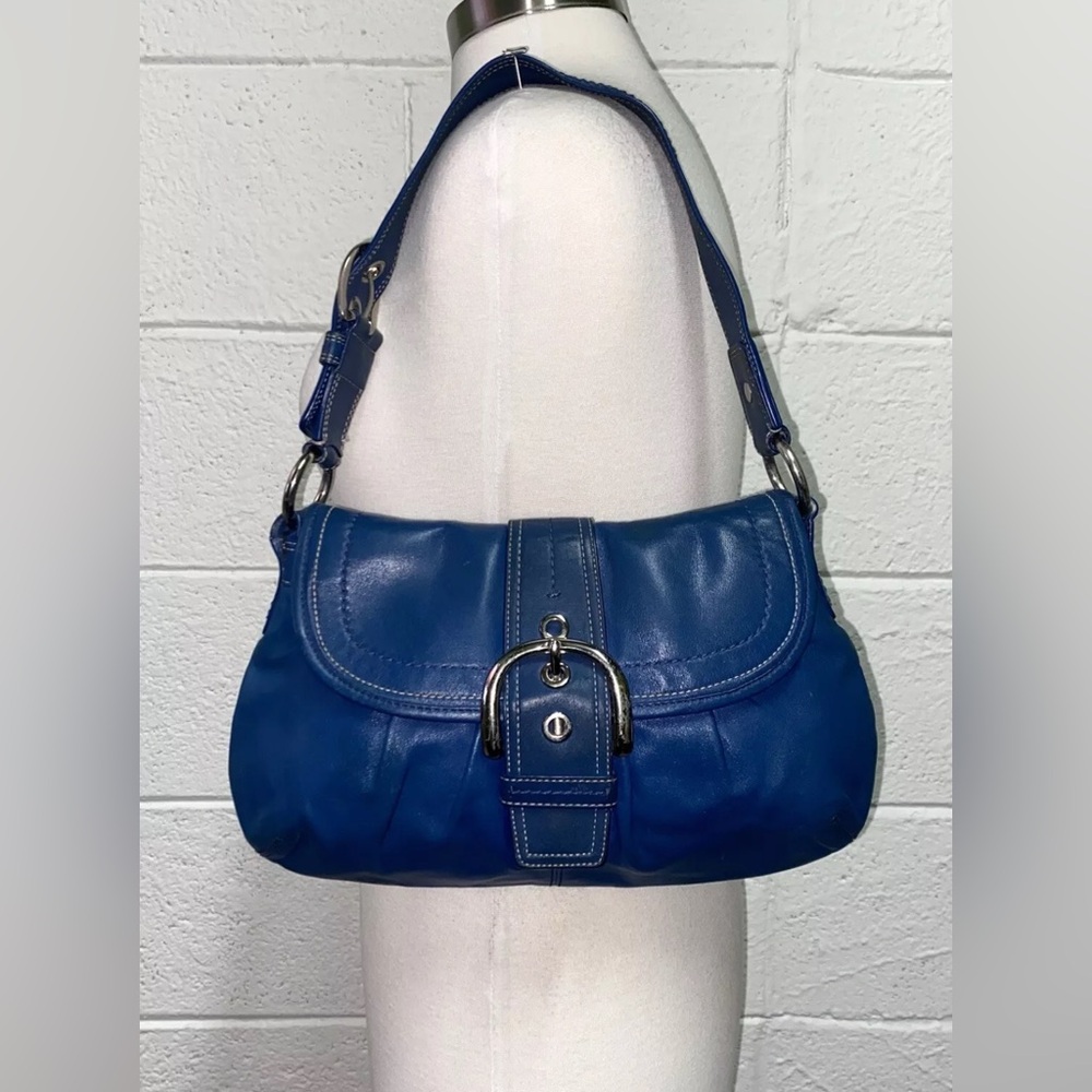 *RARE* VTG COACH SOHO Buckle Blue Leather Shoulder Bag